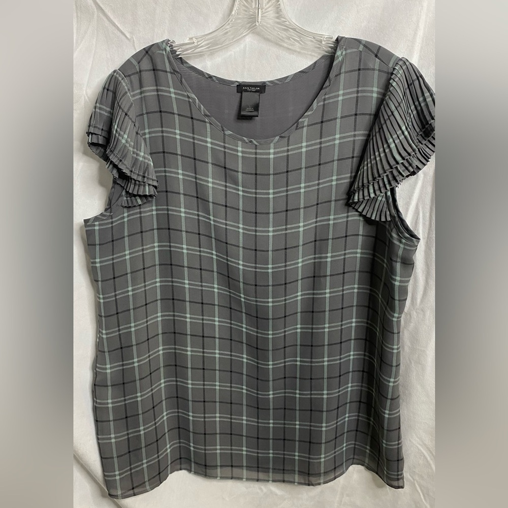 ANN TAYLOR - gray & blue checked blouse with accordion sleeves.